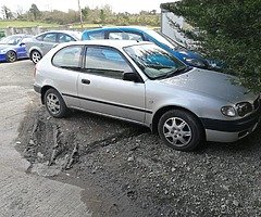 2000 Toyota Corolla