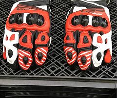 Alpinestar Motorcycle Gloves - Image 4/4