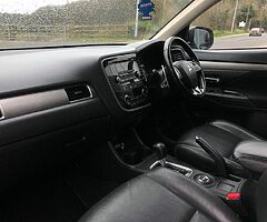 2015 Mitsubishi Outlander 2.2 4WD 7 Seater Automatic NEW MODEL - Image 5/10