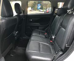 2015 Mitsubishi Outlander 2.2 4WD 7 Seater Automatic NEW MODEL - Image 9/10