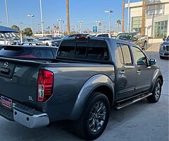 2019 Nissan Frontier · SL Pickup 4D 5 ft - Image 3/9