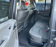 2019 Nissan Frontier · SL Pickup 4D 5 ft - Image 5/9