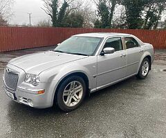2006 Chrysler 300 - Image 3/7