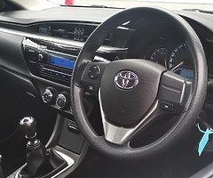 152 Toyota Corolla 1.4d/Only 64k kms/FSH/Irish car - Image 4/10
