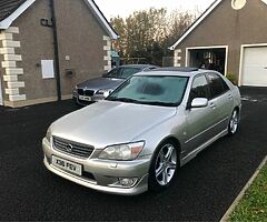 2002 Lexus IS 200