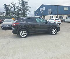 2018 NISSAN QUASQAI - Image 8/10