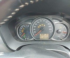 Toyota Yaris - Image 5/10