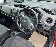 Toyota Yaris - Image 6/10