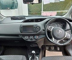 Toyota Yaris - Image 9/10