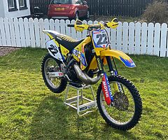 2000 Suzuki 250