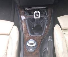 BMW 320i - Image 5/10