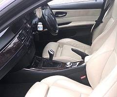 BMW 320i - Image 10/10