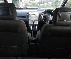 Toyota corolla Verso 2.0 D4D - Image 4/10