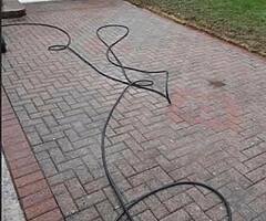 Gutter cleaned and jet washing 