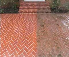 Gutter cleaned and jet washing 