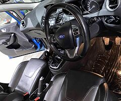 2015 Ford Fiesta