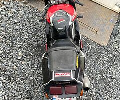 Gsxr 400 - Image 4/5