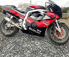 Gsxr 400 - Image 5/5