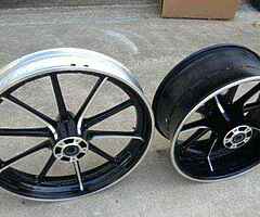 Harley Breakout wheels