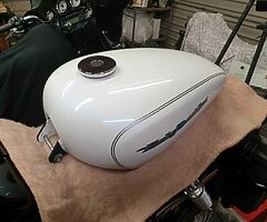 Harley Xl sportster tank rubber mount Carb model - Image 4/6
