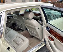 2002 Jaguar XJ - Image 6/10