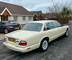 2002 Jaguar XJ - Image 7/10