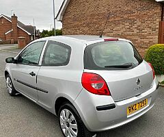 2006 Renault Clio
