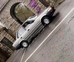 Toyota Corolla - Image 3/4