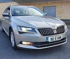 (162) Škoda Superb Estate 2.0tdi