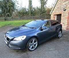 2017 Volvo V40 - Image 3/10