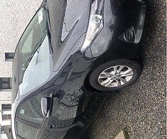 141 Toyota Auris - Image 4/8