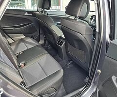 2017 Hyundai Tucson - Image 6/9