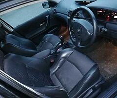 2004 Renault Laguna