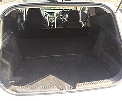 Hyundai i30 van - Image 9/10