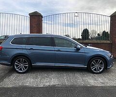 2017 Volkswagen PASSAT 2.0 GT BLUEMOTION TECH - Image 3/10