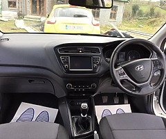 2019 Hyundai i20 Premium - Image 3/6