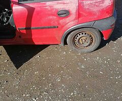 Vauxhall Corsa c for scrap - Image 3/9