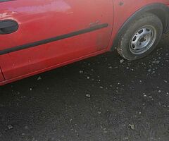 Vauxhall Corsa c for scrap - Image 8/9