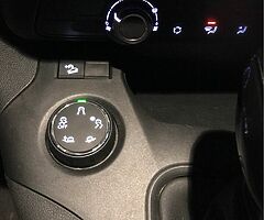 2019 Peugeot Partner - Image 10/10