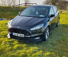 Ford Focus ST - Image 6/10