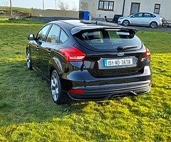 Ford Focus ST - Image 10/10