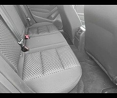 2012 Volkswagen Golf - Image 5/8