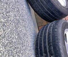 Audi wheels and tyres like new