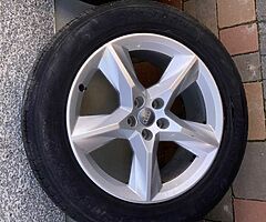 Audi wheels and tyres like new