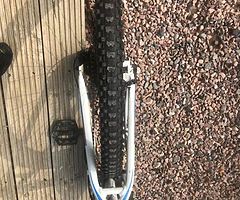 Men’s Talon Giant size s - suits 5 ft 8