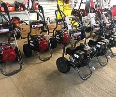 Petrol Power Pressure Washer 2700Psi