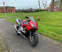 2004 Honda CBR 600 F4i - Image 3/10