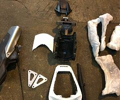 2008 1000cbr rr8 parts - Image 3/10