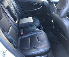 161Volvo V40 - Image 7/10