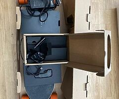 Boosted BRAND NEW electric longboard